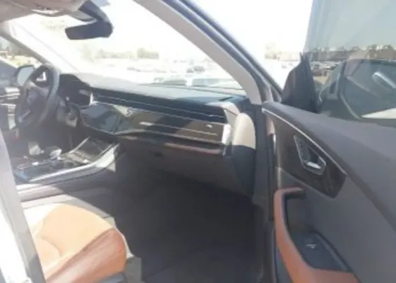 Audi Q8 2023 Тбилиси