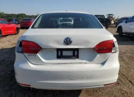 Volkswagen Jetta 2 2014 Тбилиси