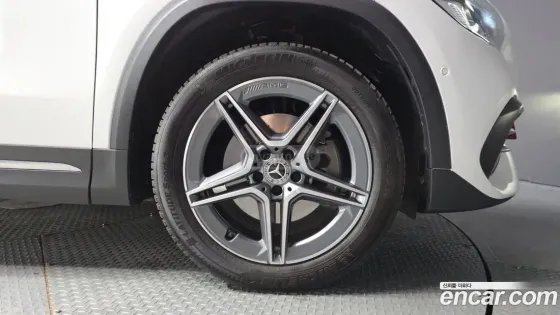 Mercedes GLA 2L 2022 Тбилиси