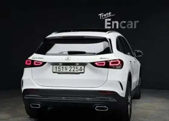 Mercedes GLA 2L 2022 Тбилиси