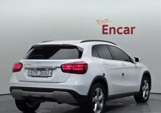 Mercedes GLA 2L 2019 Тбилиси
