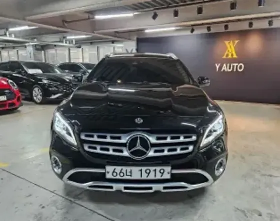 Mercedes GLA 2L 2018 Тбилиси