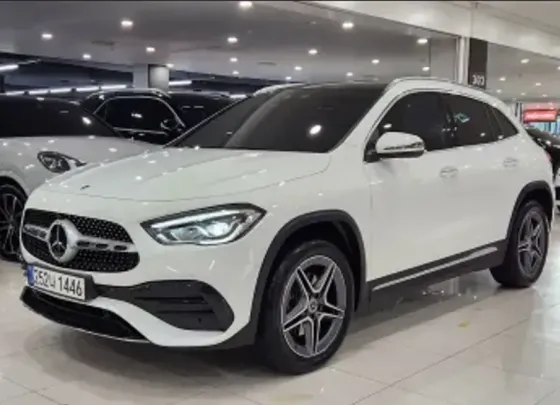 Mercedes GLA 2L 2022 Тбилиси