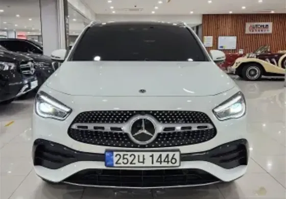 Mercedes GLA 2L 2022 Тбилиси