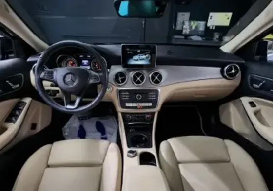 Mercedes GLA 2L 2019 Тбилиси