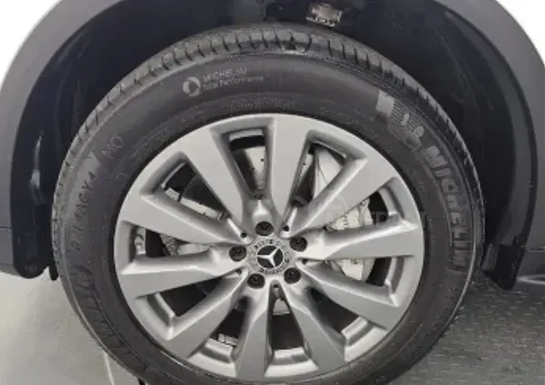 Mercedes GLC 2L 2019 Тбилиси - изображение 5