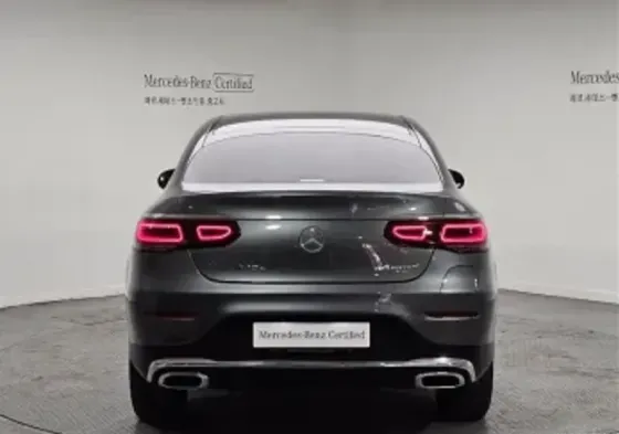 Mercedes GLC 2L 2021 Тбилиси