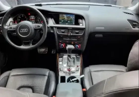 Audi A5 2014 Тбилиси