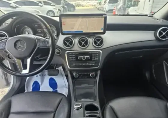 Mercedes GLA 2.2L 2015 Тбилиси