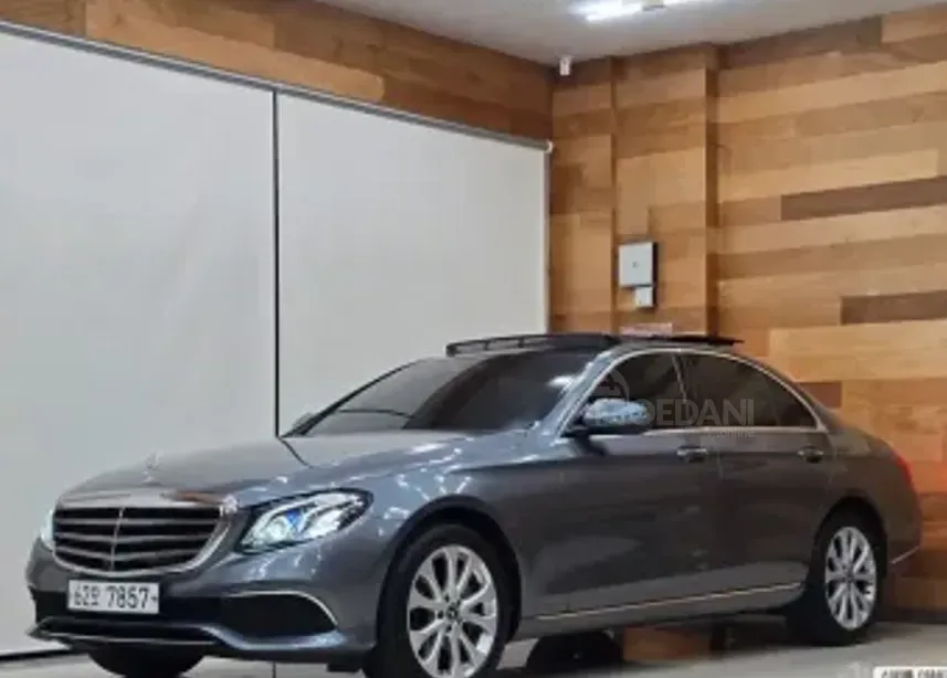 Mercedes E 2L 2019 Тбилиси - изображение 1