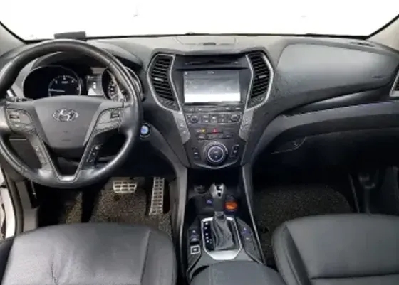 Hyundai Santa Fe 2018 თბილისი