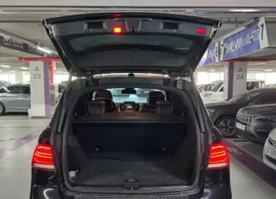 Mercedes GLE 5.5L 2016 Тбилиси