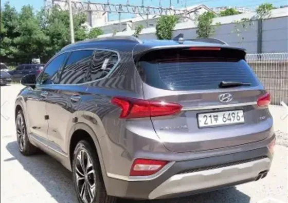 Hyundai Santa Fe 2019 თბილისი