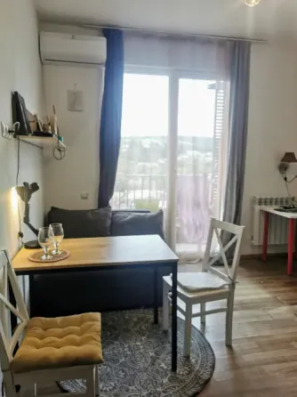 ქირავდება 2 ოთახიანი ბინა 40მ² 11/12 სართ თბილისი