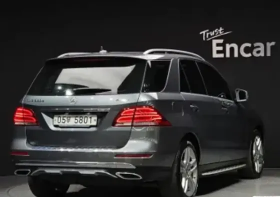 Mercedes GLE 3L 2018 Тбилиси