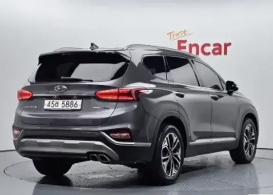 Hyundai Santa Fe 2019 თბილისი