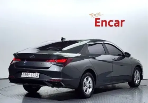 Hyundai Elantra 2022 თბილისი