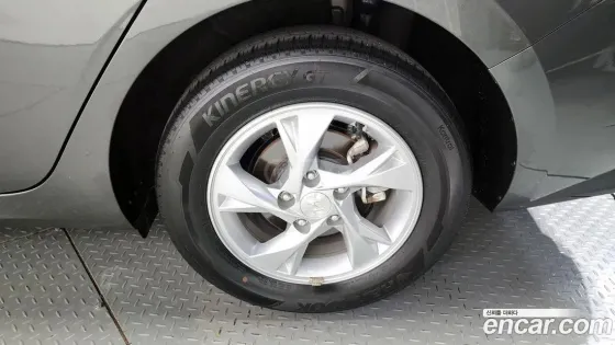 Hyundai Elantra 2022 თბილისი