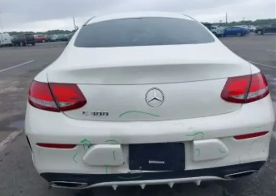 Mercedes C 2L 2017 თბილისი