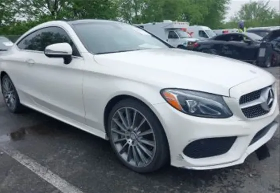 Mercedes C 2L 2017 თბილისი