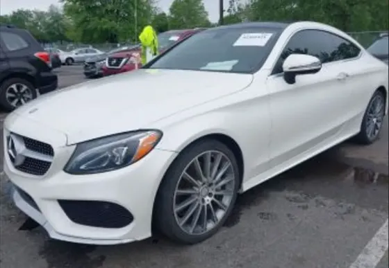 Mercedes C 2L 2017 თბილისი