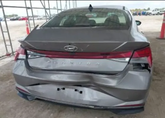Hyundai Elantra 2021 თბილისი