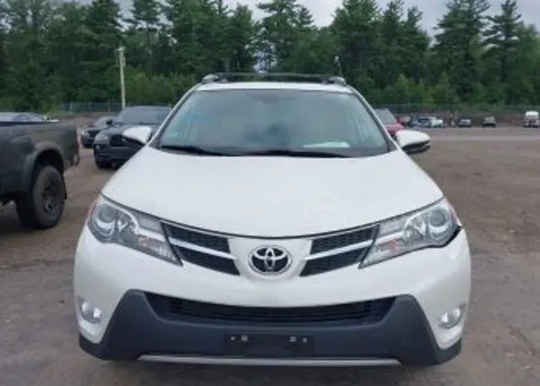 Toyota RAV4 2.5L 2015 Тбилиси - изображение 1