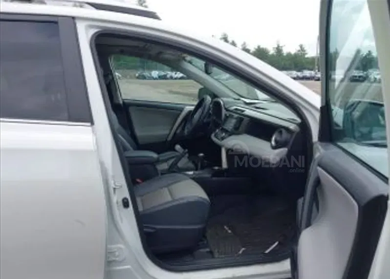 Toyota RAV4 2.5L 2015 Тбилиси - изображение 7