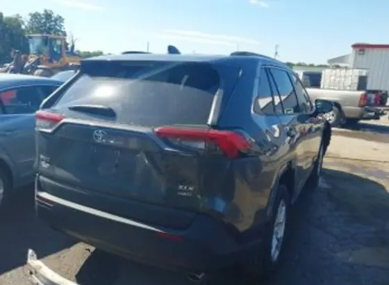 Toyota RAV4 2.5L 2020 Тбилиси