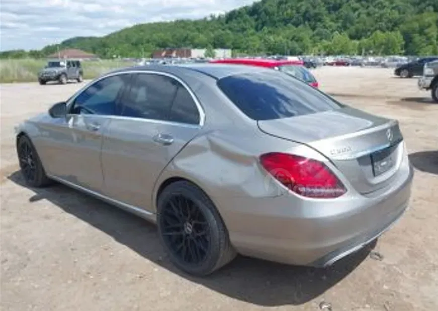 Mercedes C 2L 2020 Тбилиси - изображение 2