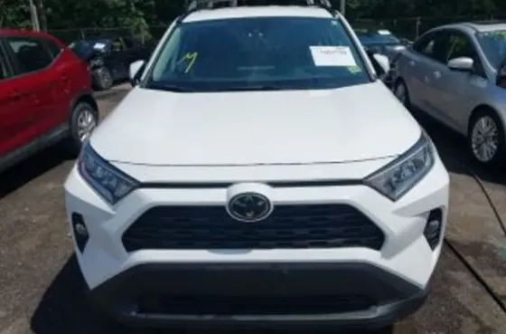 Toyota RAV4 2.5L 2021 Тбилиси