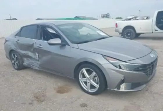 Hyundai Elantra 2022 თბილისი