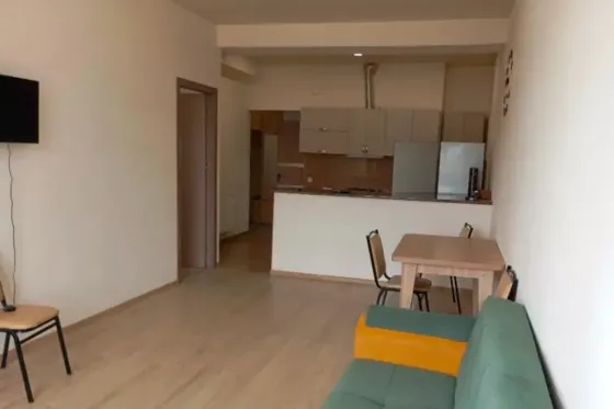 იყიდება 2 ოთახიანი ბინას 65მ² 8/15 სართ თბილისი