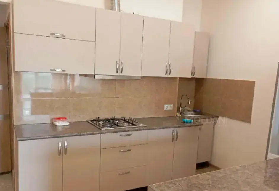 იყიდება 2 ოთახიანი ბინას 65მ² 8/15 სართ თბილისი - photo 11