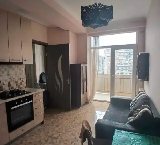 იყიდება 2 ოთახიანი ბინას 40მ² 8/15 სართ თბილისი