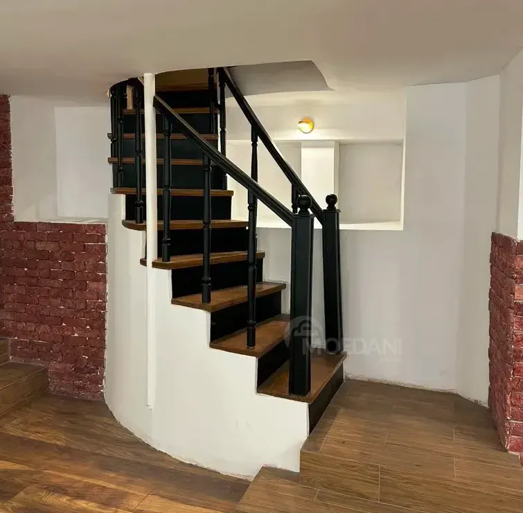 Იყიდება უნივერსალური კომერციული ფართი ვაკეში თბილისი - photo 3