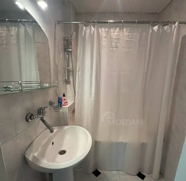 Продам 5-комн. квартиру 142м² 1/9 эт. Тбилиси - изображение 8