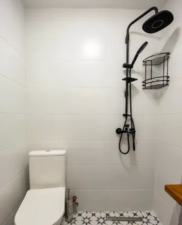 იყიდება 2 ოთახიანი ბინას 31მ² 2/2 სართ თბილისი