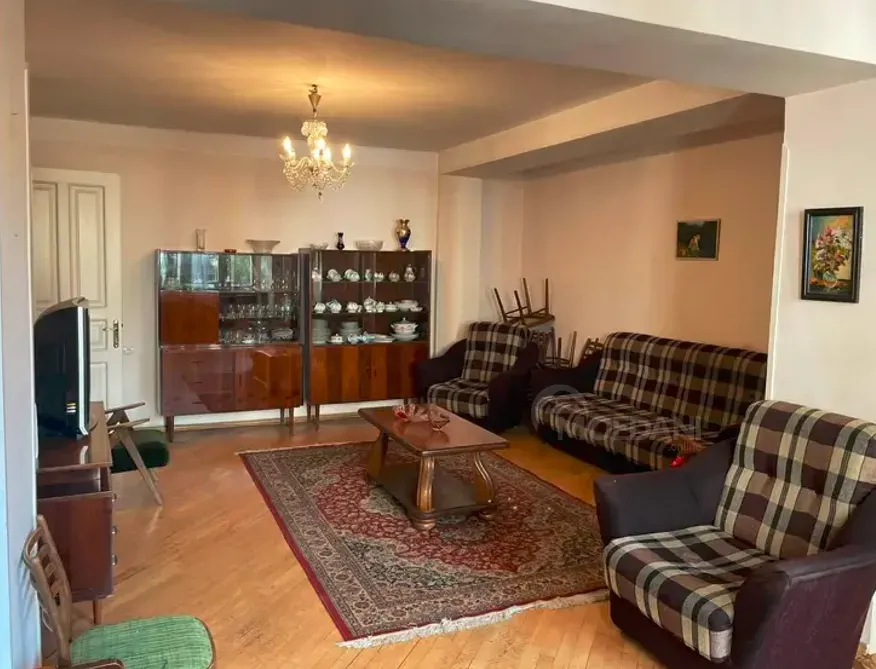 Продам 2-комн. квартиру 79м² 4/12 эт. Тбилиси - изображение 1