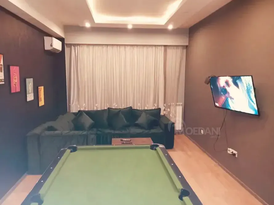 Сдам 3-комн. квартиру на сутки в Тбилиси  110м² 15/23 эт. Тбилиси - изображение 1