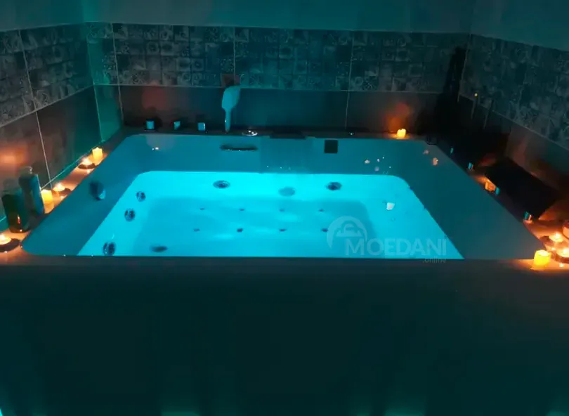 ქირავდება 3 ოთახიანი ბინა დღიურად თბილისში  85მ² 15/23 სართ თბილისი - photo 1