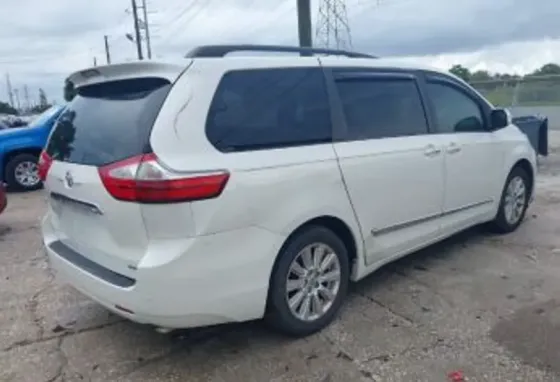 Toyota Sienna 3.5L 2017 Тбилиси