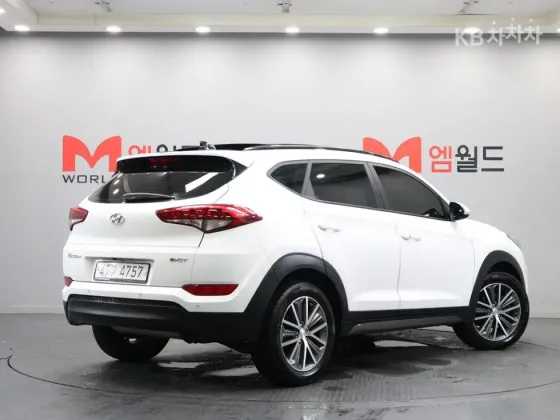 Hyundai Tucson 2016 Тбилиси