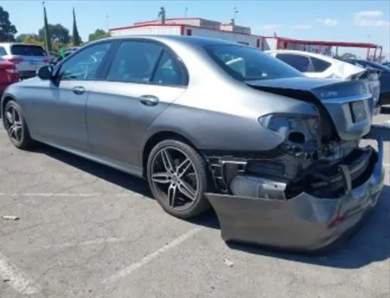 Mercedes E 2L 202 თბილისი