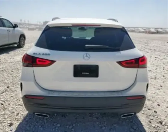 Mercedes GLA 2L 2023 Тбилиси