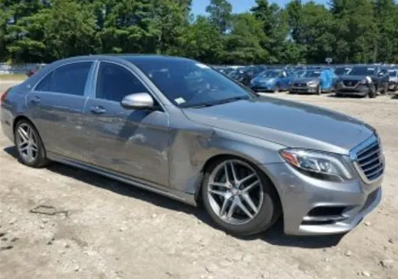 Mercedes S-Class AMG 4.6L 2015 Тбилиси