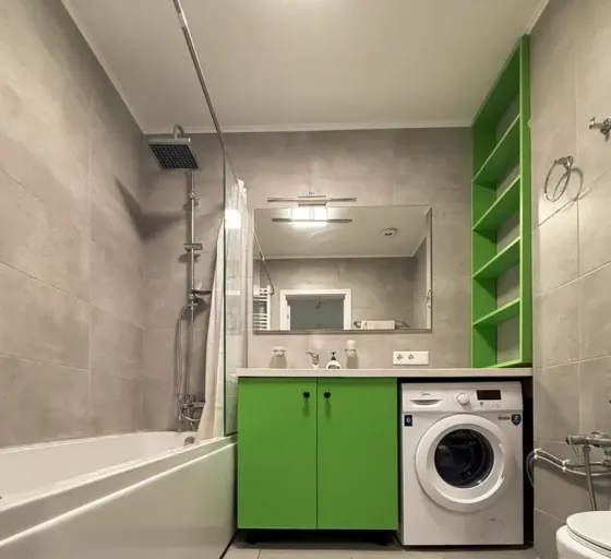 Сдам 2-комн. квартиру 65м² 1/12 эт. Тбилиси