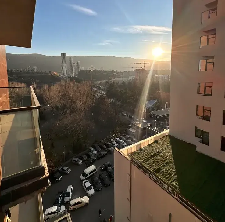 Сдам 3-комн. квартиру на сутки в Тбилиси  120м² 10/28 эт. Тбилиси - изображение 7