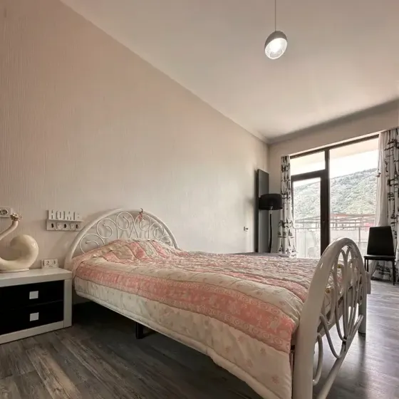 Сдам 2-комн. квартиру 65м² 3/12 эт. Тбилиси