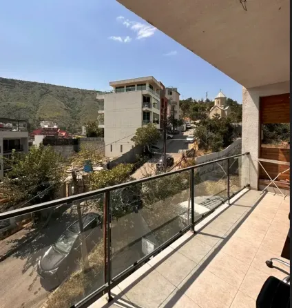 Сдам 2-комн. квартиру 65м² 3/12 эт. Тбилиси